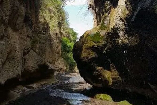 Private Day tour to Hell's Gate National Park and Lake Naivasha - The gorge walk, caves, and volcanic scenery