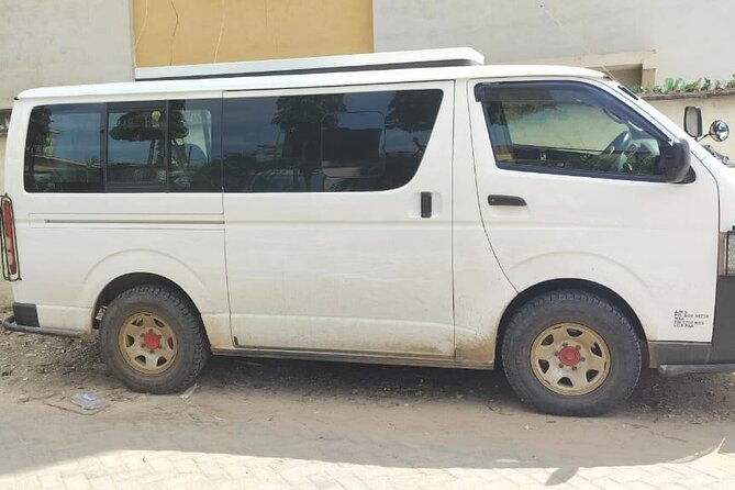 Private Transfer from Mombasa - Airport arrival and driver identification