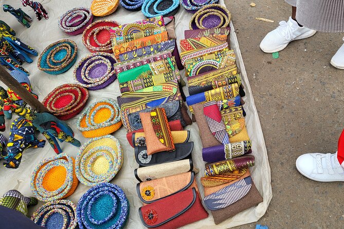 Souvenir Crafts, Fabric Shopping & Hair Braiding & City Tour - What this Nairobi shopping tour is really about