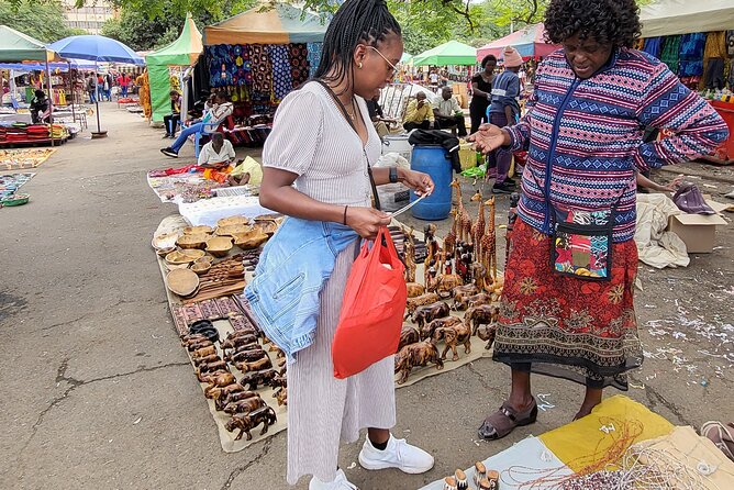 Souvenir Crafts, Fabric Shopping & Hair Braiding & City Tour - How the $35 price measures up