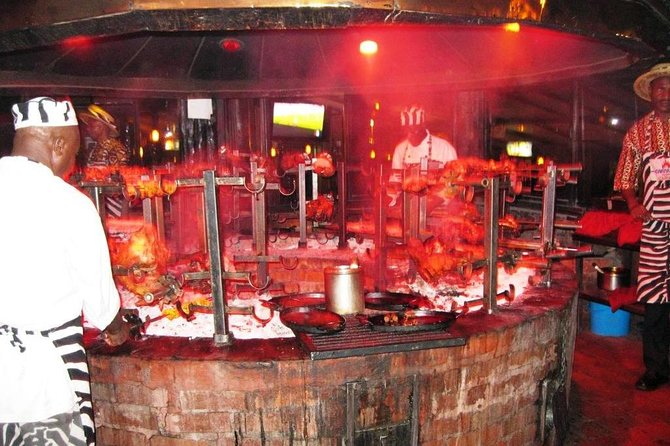Tour Giraffe Center,Karen blixen and lunch carnivore restaurant - A private Nairobi morning with three very different stops