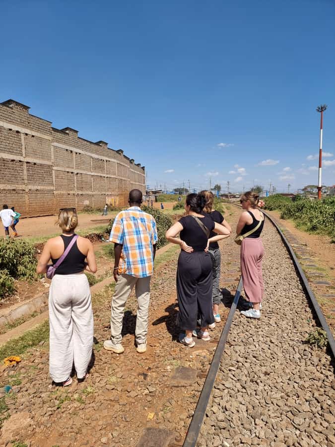 Visit Kibera The Largest Slum With a Local - Stop two: recycled crafts and local enterprise