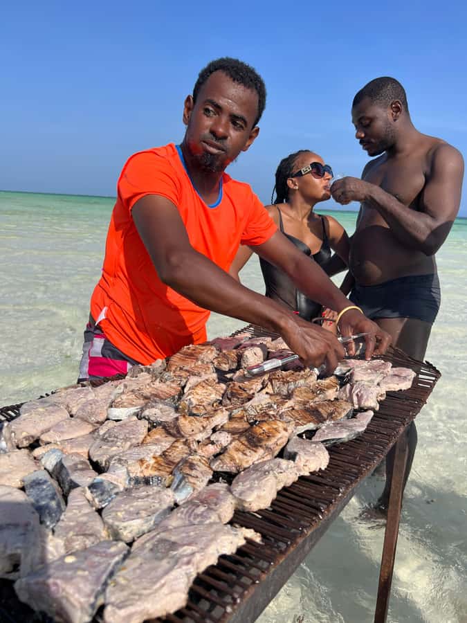 WATAMU: MALINDI: SARDEGNA ISLAND & MALINDI MARINE PARK - The 7 km crossing to Sardegna 2 Island