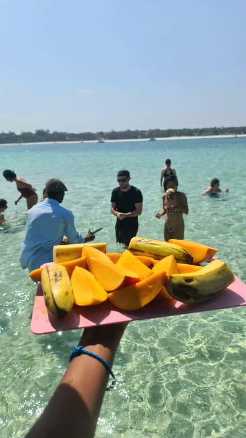 WATAMU: MALINDI: SARDEGNA ISLAND & MALINDI MARINE PARK - Swimming and quiet time before the return